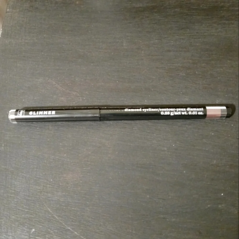 fmg Glimmer Diamond Eyeliner
